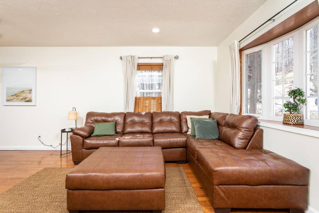 Spacious Family Friendly Home Near Massanutten And National Park McGaheysville ภายนอก รูปภาพ