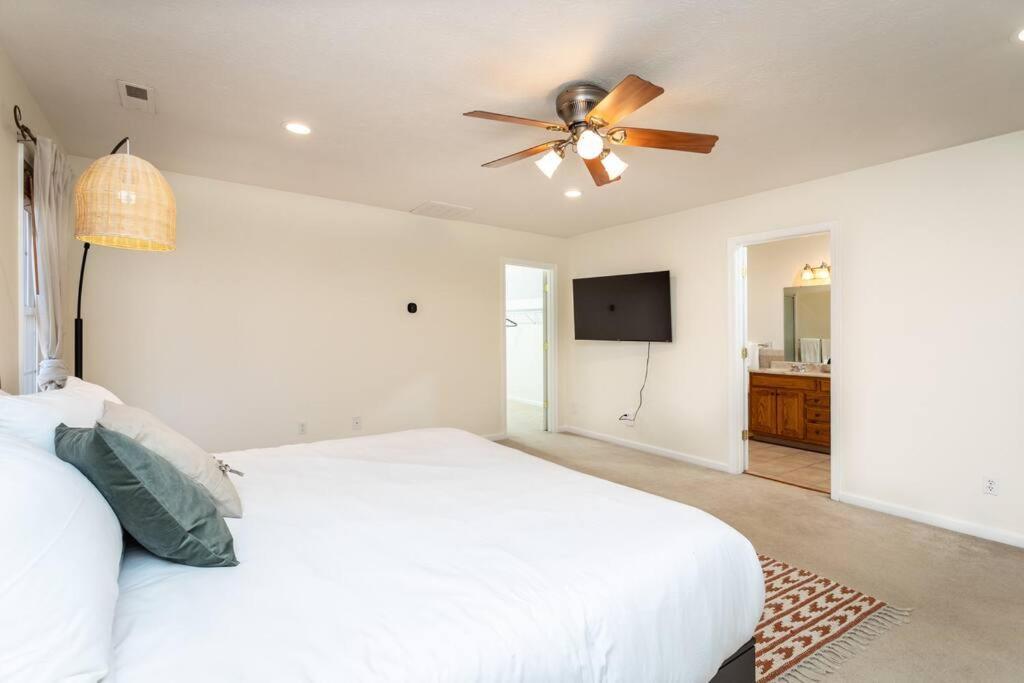 Spacious Family Friendly Home Near Massanutten And National Park McGaheysville ภายนอก รูปภาพ